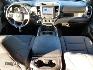 2022 Ram 1500 Big Horn with VIN 1C6RREMT9NN276726, listed as a Copart auction lot 43628335 with 26,076 mi miles and Salvage Title. Bid and sale history available at carsss.com. Image 8.