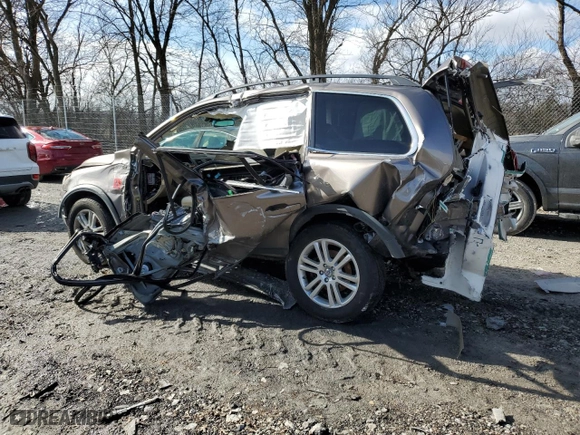 2009 Volvo XC90 I6 with VIN YV4CZ982891497896, listed as a Copart auction lot 42560035 with 0 mi miles and Salvage Title. Bid and sale history available at carsss.com. Image 2.
