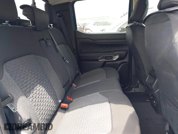 2024 Ford Ranger XLT with VIN 1FTER4GH0RLE60866, listed as a IAAI auction lot 42116104 with 10,074 mi miles and . Bid and sale history available at DreamBid. Image 8.