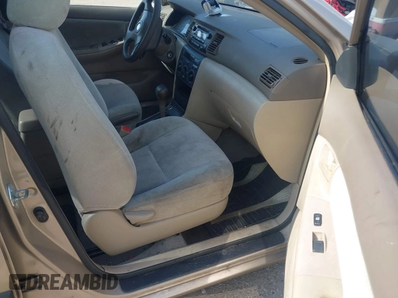2005 Toyota Corolla CE with VIN 2T1BR32E25C332348, listed as a IAAI auction lot 42090233 with 241,279 mi miles and . Bid and sale history available at DreamBid. Image 5.
