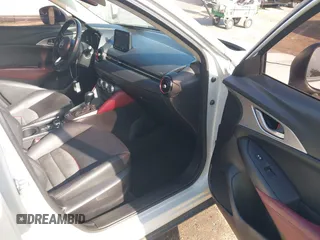 2018 Mazda CX-3 Touring with VIN JM1DKDC73J0319938, listed as a IAAI auction lot 39861564 with 117,199 mi miles. Bid and sale history available at carsss.com. Image 5.