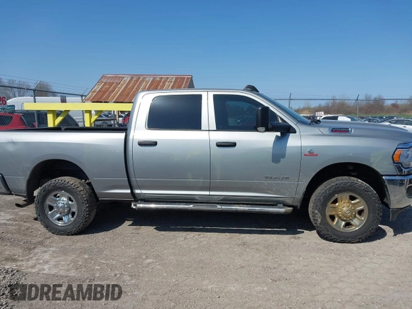 2022 Ram 2500 Tradesman with VIN 3C6UR5CL8NG280660, listed as a IAAI auction lot 42077678 with 84,009 mi miles and . Bid and sale history available at DreamBid. Image 13.