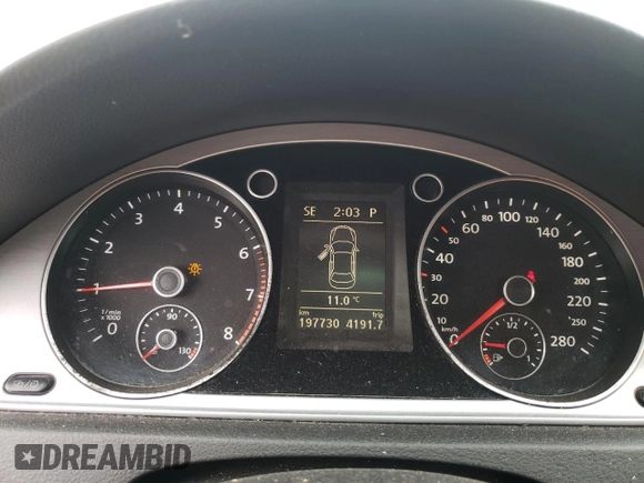 2013 Volkswagen CC R-Line с VIN WVWBN7AN3DE520523, выставлен на аукционе Copart как лот 56419105 с пробегом 197 730 миль миль и Списание • Salvage title. История ставок и продаж доступна на DreamBid. Изображение 9.