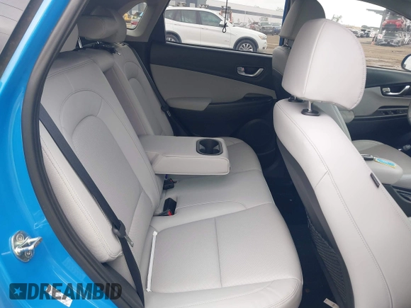 2022 Hyundai Kona Limited with VIN KM8K53A30NU883808, listed as a IAAI auction lot 41763757 with 49,811 mi miles. Bid and sale history available at carsss.com. Image 8.