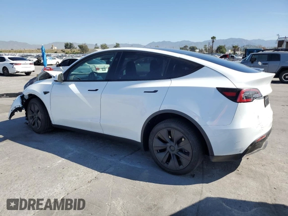 2024 Tesla Model Y with VIN 7SAYGDED5RF196309, listed as a Copart auction lot 44608545 with 7,226 mi miles and Salvage Title. Bid and sale history available at DreamBid. Image 2.
