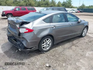 2013 Ford Fusion SE z VIN 3FA6P0H7XDR384789, wystawiony jako IAAI lot #42341339 z przebiegiem 225 418 mil mil oraz . Historia ofert i sprzedaży dostępna na DreamBid. Obrazek 4.