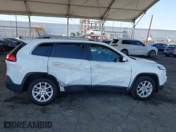 2017 Jeep Cherokee Latitude with VIN 1C4PJLCB3HW516971, listed as a IAAI auction lot 42489832 with 43,304 mi miles and . Bid and sale history available at DreamBid. Image 13.