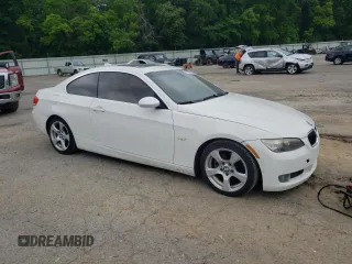 2009 BMW 3 Series 328i with VIN WBAWV13509P122108, listed as a Copart auction lot 55055875 with 136,947 mi miles and Salvage title. Bid and sale history available at DreamBid. Image 4.