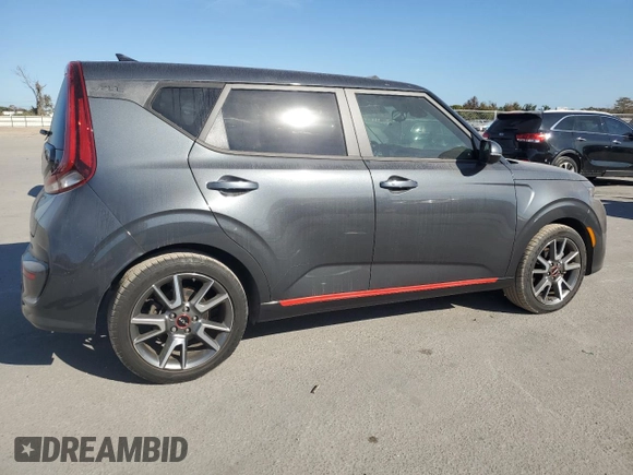 2022 Kia Soul Turbo with VIN KNDJ53AF2N7800856, listed as a Copart auction lot 83458294 with 18,567 mi miles and Non Repairable. Bid and sale history available at carsss.com. Image 3.