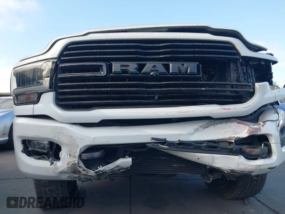 2019 Ram 2500 Laramie with VIN 3C6UR5FL1KG706941, listed as a IAAI auction lot 41783496 with 79,933 mi miles. Bid and sale history available at carsss.com. Image 6.