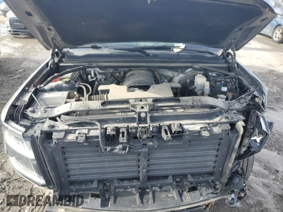 2018 Chevrolet Tahoe LT z VIN 1GNSKBKC0JR130323, wystawiony jako Copart lot #47020125 z przebiegiem 102 046 mil mil oraz Szkoda całkowita • Salvage title. Historia ofert i sprzedaży dostępna na DreamBid. Obrazek 12.