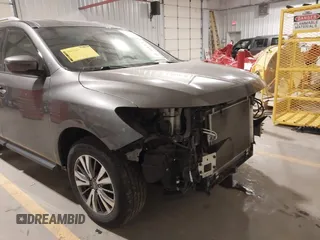 2019 Nissan Pathfinder SV с VIN 5N1DR2MM2KC625433, выставлен на аукционе IAAI как лот 41608795 с пробегом 65 651 миль миль и . История ставок и продаж доступна на DreamBid. Изображение 6.
