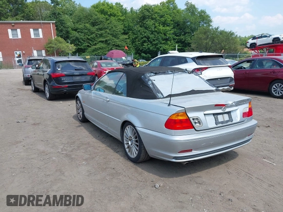 2001 BMW 3 Series 325Ci с VIN WBABS33411JY42079, выставлен на аукционе IAAI как лот 42600667 с пробегом 116 684 миль миль и . История ставок и продаж доступна на DreamBid. Изображение 3.