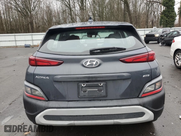 2022 Hyundai Kona SE with VIN KM8K2CAB4NU762134, listed as a Copart auction lot 43938845 with 45,684 mi miles and Salvage Title. Bid and sale history available at carsss.com. Image 6.