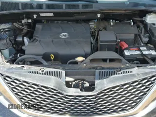 2014 Toyota Sienna SE with VIN 5TDXK3DC4ES429371, listed as a IAAI auction lot 42832556 with 51,702 mi miles and . Bid and sale history available at DreamBid. Image 18.