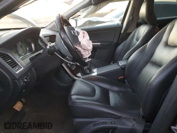 2015 Volvo XC60 T6 Premier Plus с VIN YV4902RC8F2580110, выставлен на аукционе Copart как лот 80725824 с пробегом 119 863 миль миль и Чистый • Clean title. История ставок и продаж доступна на DreamBid. Изображение 7.