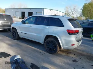 2022 Jeep Grand Cherokee Laredo E с VIN 1C4RJFAG4NC120103, выставлен на аукционе IAAI как лот 42152123 с пробегом 58 032 миль миль и . История ставок и продаж доступна на DreamBid. Изображение 3.