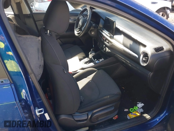 2022 Kia Forte LXS with VIN 3KPF24AD1NE416313, listed as a IAAI auction lot 41521194 with 75,067 mi miles and . Bid and sale history available at DreamBid. Image 5.