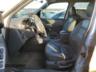 2007 Ford Escape Hybrid z VIN 1FMCU59HX7KB78516, wystawiony jako Copart lot #88585615 z przebiegiem 440 082 mil mil oraz Czysty tytuł • Clean title. Historia ofert i sprzedaży dostępna na DreamBid. Obrazek 7.
