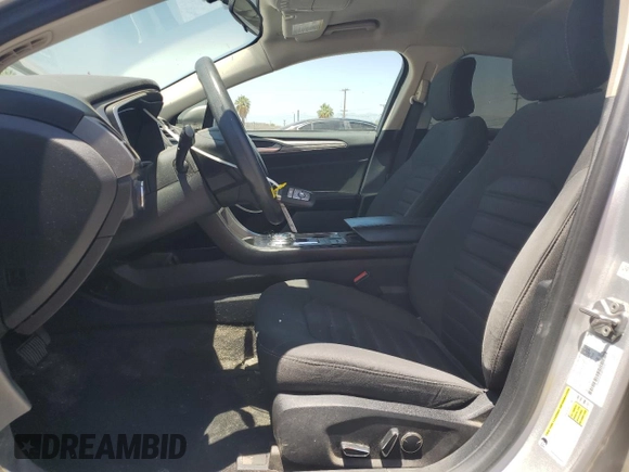 2017 Ford Fusion SE with VIN 3FA6P0H7XHR276646, listed as a Copart auction lot 61328635 with 51,440 mi miles and Clean title. Bid and sale history available at DreamBid. Image 7.