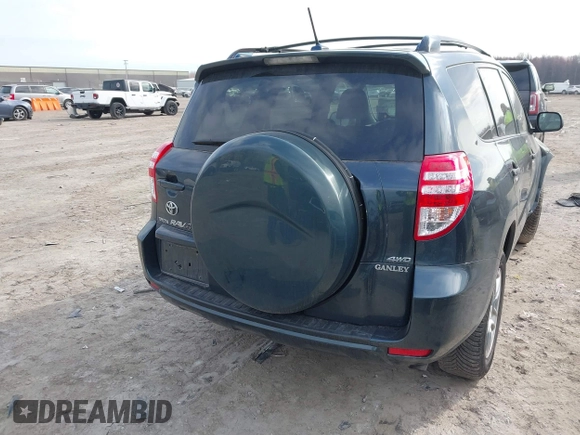 2009 Toyota RAV4 with VIN JTMBF33V995000790, listed as a IAAI auction lot 41901673 with 154,174 mi miles. Bid and sale history available at carsss.com. Image 4.