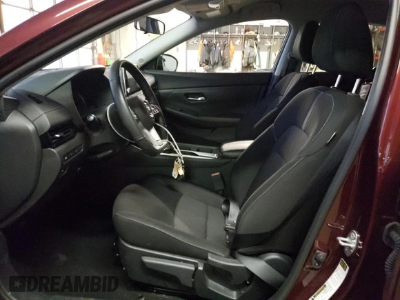 2022 Nissan Sentra SV with VIN 3N1AB8CV8NY300423, listed as a Copart auction lot 82578813 with 13,527 mi miles and Salvage Title. Bid and sale history available at carsss.com. Image 7.