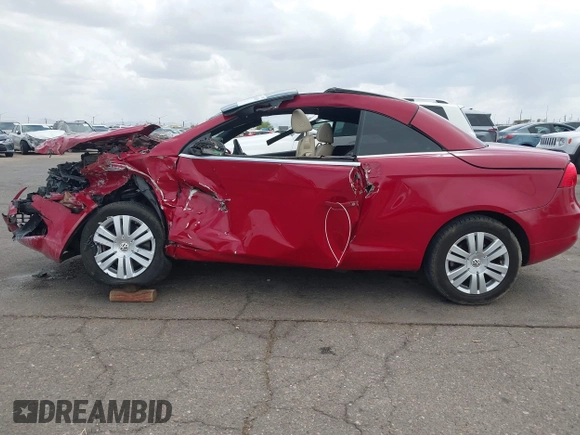 2008 Volkswagen Eos Turbo with VIN WVWBA71F18V033833, listed as a IAAI auction lot 42194305 with 153,543 mi miles and . Bid and sale history available at DreamBid. Image 15.