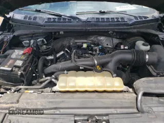 2019 Ford F-150 XL with VIN 1FTEW1CP0KFA68933, listed as a Copart auction lot 58532805 with Not provided miles and Salvage title. Bid and sale history available at DreamBid. Image 11.