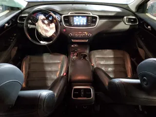 2017 Kia Sorento LX with VIN 5XYPGDA33HG322177, listed as a Copart auction lot 44310725 with 95,254 mi miles and Salvage Title. Bid and sale history available at carsss.com. Image 8.