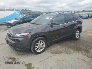 2017 Jeep Cherokee Latitude z VIN 1C4PJLCB6HW643259, wystawiony jako Copart lot #51160335 z przebiegiem 123 667 mil mil oraz Szkoda całkowita • Salvage title. Historia ofert i sprzedaży dostępna na DreamBid. Obrazek 1.