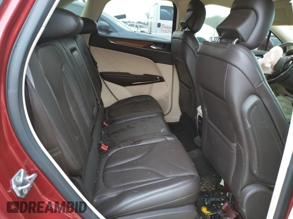 2016 Lincoln MKC Reserve with VIN 5LMTJ3DHXGUJ31945, listed as a Copart auction lot 35065722 with 97,806 mi miles and Clean title. Bid and sale history available at DreamBid. Image 6.