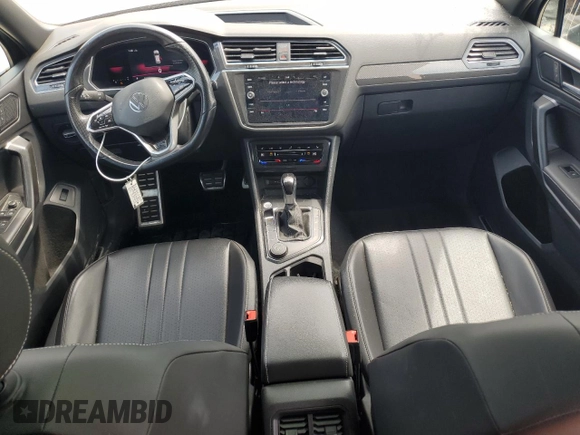 2022 Volkswagen Tiguan SE R-Line Black with VIN 3VV8B7AX0NM091052, listed as a Copart auction lot 60020515 with 46,687 mi miles and Salvage title. Bid and sale history available at DreamBid. Image 8.