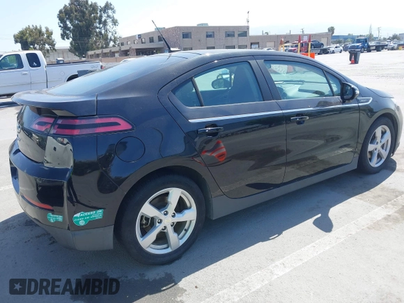 2014 Chevrolet Volt with VIN 1G1RE6E48EU172972, listed as a IAAI auction lot 42215102 with Not Provided miles and . Bid and sale history available at carsss.com. Image 4.