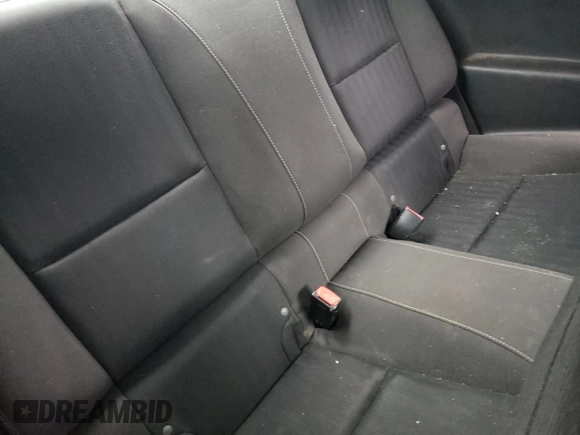 2010 Chevrolet Camaro LS z VIN 2G1FE1EV6A9218658, wystawiony jako Copart lot #43665065 z przebiegiem Nie podano mil oraz Szkoda całkowita • Salvage title. Historia ofert i sprzedaży dostępna na DreamBid. Obrazek 10.