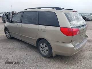 2006 Toyota Sienna XLE with VIN 5TDZA22CX6S444063, listed as a IAAI auction lot 41999988 with 244,436 mi miles. Bid and sale history available at carsss.com. Image 3.