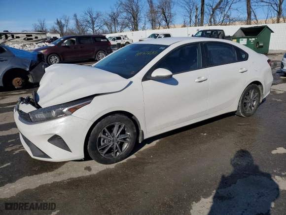 2023 Kia Forte LXS with VIN 3KPF24AD1PE637980, listed as a Copart auction lot 89167235 with 43,380 mi miles and Salvage Title. Bid and sale history available at carsss.com. Image 1.