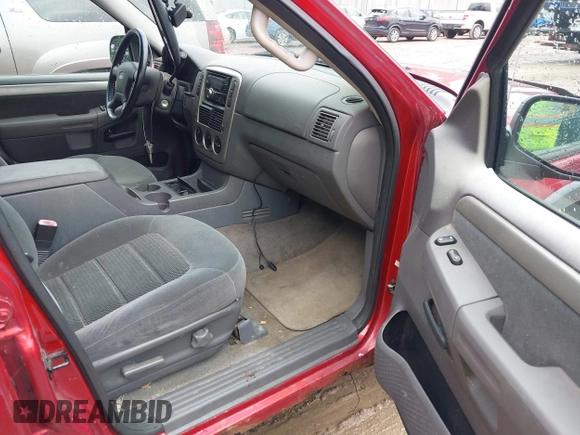 2003 Ford Explorer XLT с VIN 1FMZU73K33ZB37463, выставлен на аукционе IAAI как лот 42489749 с пробегом 148 735 миль миль и . История ставок и продаж доступна на DreamBid. Изображение 5.