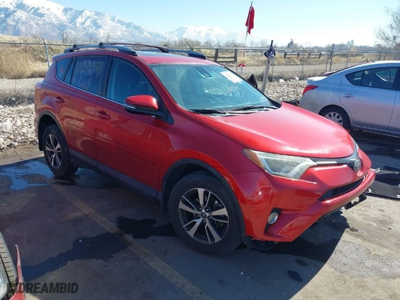 2017 Toyota RAV4 XLE with VIN 2T3RFREV5HW684792, listed as a IAAI auction lot 41692376 with 125,511 mi miles. Bid and sale history available at carsss.com. Image 1.