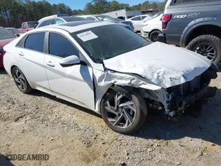 2024 Hyundai Elantra SEL with VIN KMHLS4DG2RU806039, listed as a IAAI auction lot 41674804 with 13,122 mi miles. Bid and sale history available at carsss.com. Image 1.