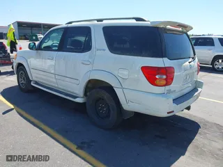 2004 Toyota Sequoia Limited with VIN 5TDZT38A04S213613, listed as a IAAI auction lot 42061362 with 179,027 mi miles. Bid and sale history available at carsss.com. Image 3.