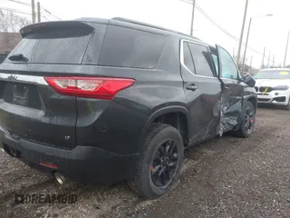 2021 Chevrolet Traverse LT Cloth z VIN 1GNERGKW9MJ234571, wystawiony jako IAAI lot #41844031 z przebiegiem 58 785 mil mil oraz . Historia ofert i sprzedaży dostępna na DreamBid. Obrazek 4.