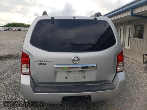 2012 Nissan Pathfinder S z VIN 5N1AR1NN4CC626315, wystawiony jako Copart lot #57136535 z przebiegiem 127 193 mil mil oraz Szkoda całkowita • Salvage title. Historia ofert i sprzedaży dostępna na DreamBid. Obrazek 6.
