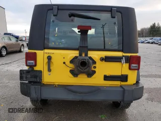 2008 Jeep Wrangler X z VIN 1J4FZ24118L511476, wystawiony jako Copart lot #85471624 z przebiegiem 189 917 mil mil oraz Nie do naprawy • Non repairable. Historia ofert i sprzedaży dostępna na DreamBid. Obrazek 6.