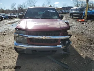 2008 Chevrolet Colorado LT w/1LT with VIN 1GCDT33E488216125, listed as a Copart auction lot 45161145 with 201,386 mi miles and Salvage Title. Bid and sale history available at carsss.com. Image 5.
