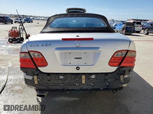 2003 Mercedes-Benz CLK 4.3L with VIN WDBLK70G13T132778, listed as a Copart auction lot 47026765 with 127,963 mi miles and Salvage Title. Bid and sale history available at carsss.com. Image 6.