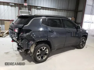 2018 Jeep Compass Trailhawk with VIN 3C4NJDDB4JT184997, listed as a Copart auction lot 48943005 with 119,778 mi miles and Salvage title. Bid and sale history available at DreamBid. Image 3.