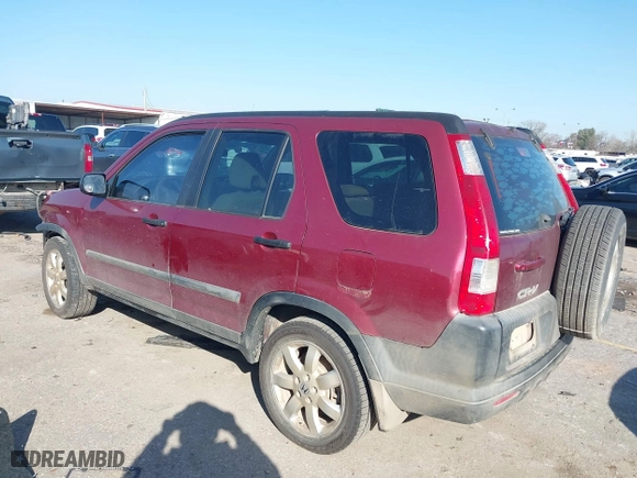 2005 Honda CR-V LX with VIN SHSRD785X5U347177, listed as a IAAI auction lot 41588922 with 238,121 mi miles. Bid and sale history available at carsss.com. Image 3.