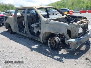 2021 Chevrolet Silverado 1500 LT z VIN 1GCUYDED7MZ116794, wystawiony jako IAAI lot #42173189 z przebiegiem Nie podano mil oraz . Historia ofert i sprzedaży dostępna na DreamBid. Obrazek 1.
