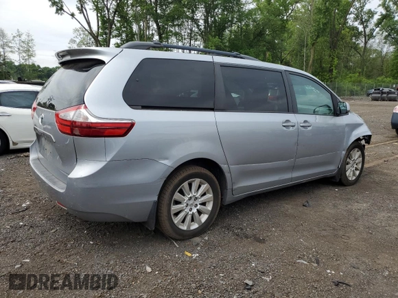 2015 Toyota Sienna LE with VIN 5TDJK3DC5FS120127, listed as a Copart auction lot 60461345 with 152,368 mi miles and Salvage title. Bid and sale history available at DreamBid. Image 3.