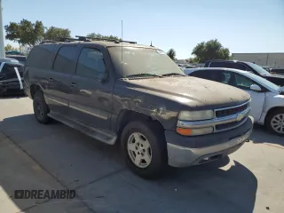 2005 Chevrolet Suburban Z71 with VIN 3GNFK16Z35G260337, listed as a Copart auction lot 69217274 with 331,546 mi miles and Salvage Title. Bid and sale history available at carsss.com. Image 4.